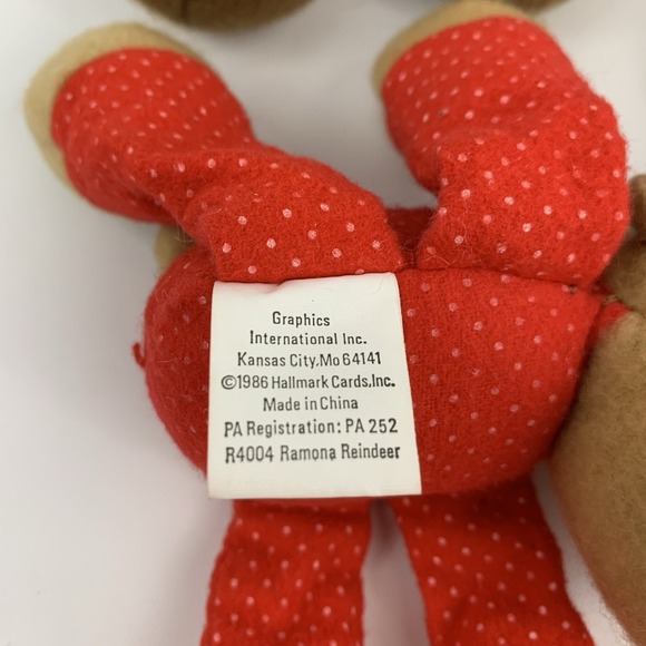 Hallmark Rodney Reindeer &  Family Christmas Bean Bag Plush Stuffed 80s - Picture 11 of 14
